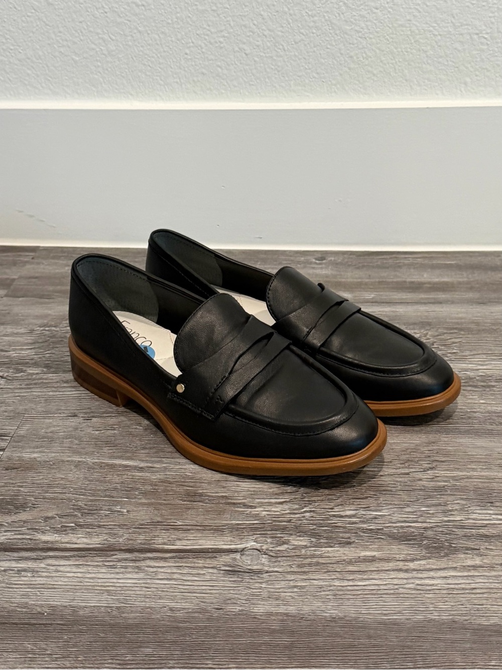 Franco Sarto Women’s Edith Almond Toe Penny Loafers Black Leather size 7.5